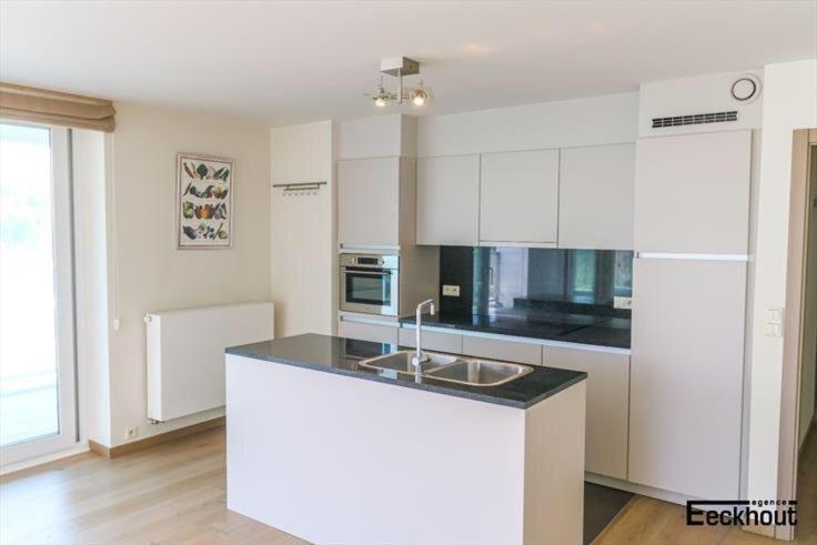 Spacious And Modern 3 Bedroom Near The Sea Appartement Oostende